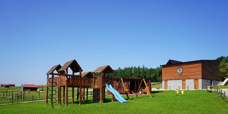 Pohoda na ranči v České Sibiři: jídlo, privátní wellness, ochutnávka specialit i vyjížďky na koních