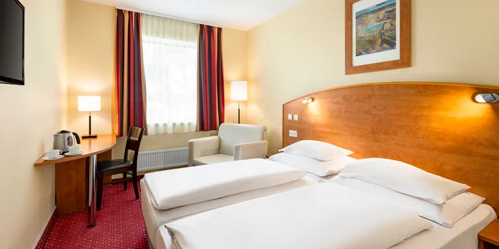 Hotel se snídaní v Praze: za památkami i na nákupy, lokalita u Chodovské tvrze