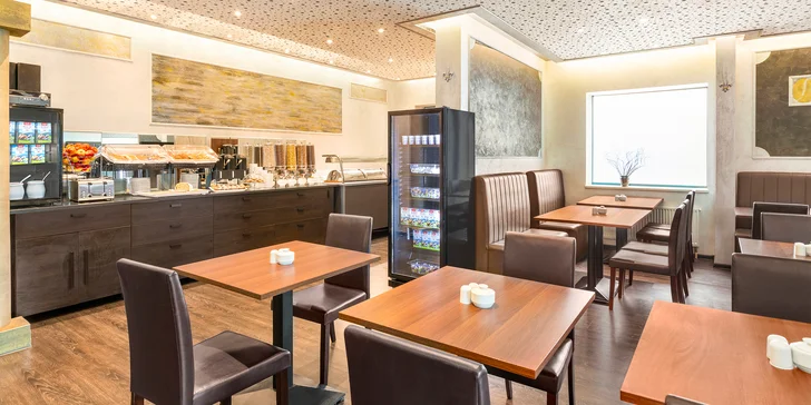 Hotel se snídaní v Praze: za památkami i na nákupy, lokalita u Chodovské tvrze
