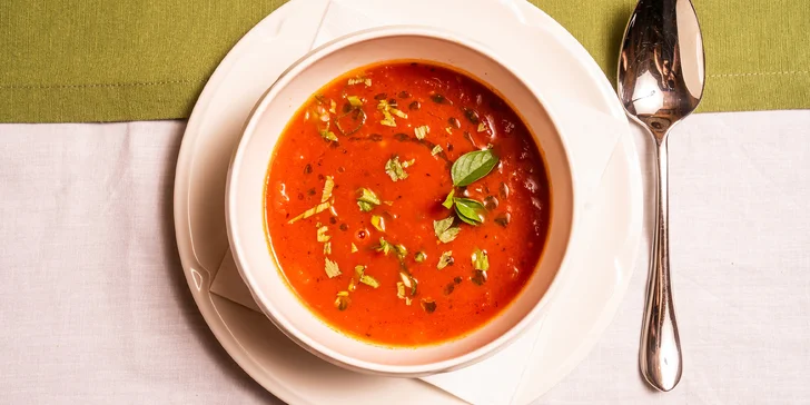 Luxusní 4chod. italské menu pro dva: hovězí carpaccio, medailonky i sklenka vína