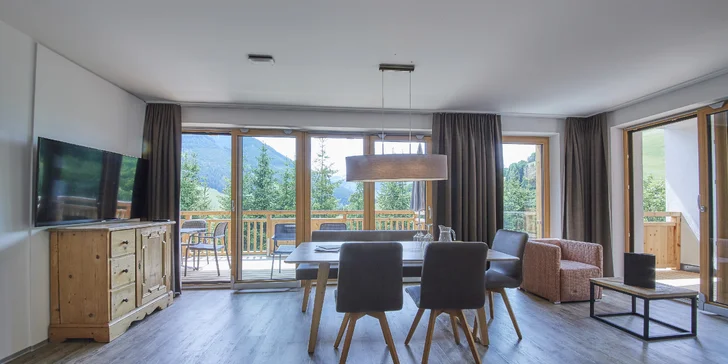 Apartmány v Saalbachu hned u sjezdovky: sauna na pokoji, bazén, snídaně a karta výhod
