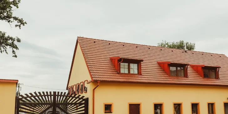 Sportovně-relaxační centrum u Františkových Lázní: pobyt se snídaní či polopenzí a sleva na sport