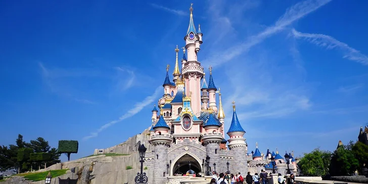 Eiffelovka i zámek Šípkové Růženky: Silvestr v Disneylandu, letecky, 3 noci se snídaní