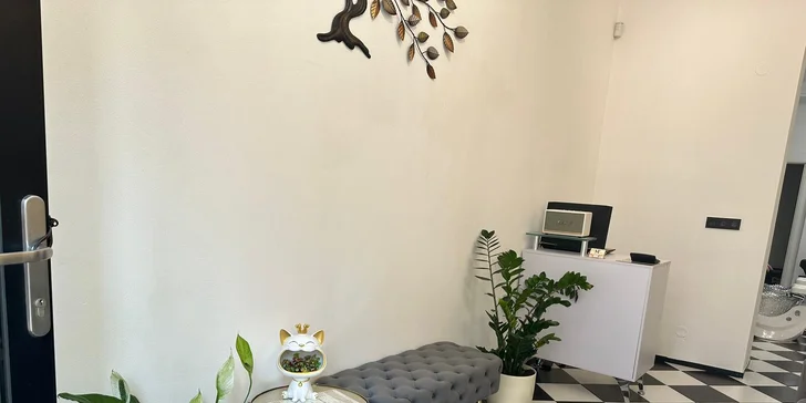 Dokonalý pohled: Lash lifting řas včetně barvení a výživy