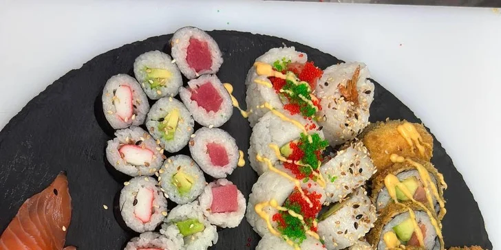 Olomoucká Asie: pestré sety 8–54 kusů sushi s rybami i zeleninou