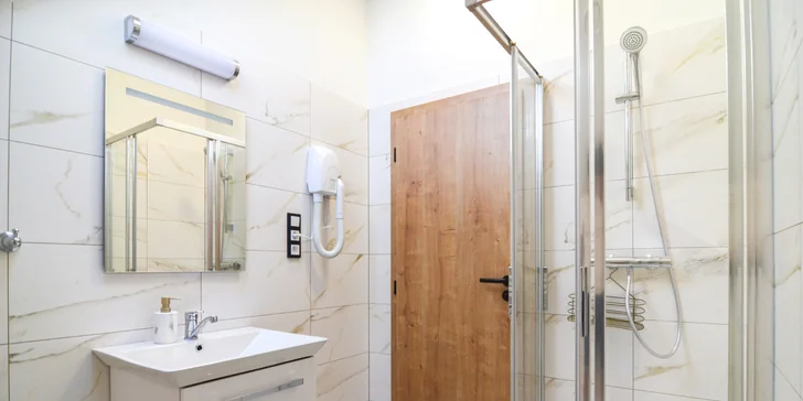 Pobyt u Pálavy pro 2–4 os.: vířivka, polopenze a možnost all inclusive nápojů včetně vína