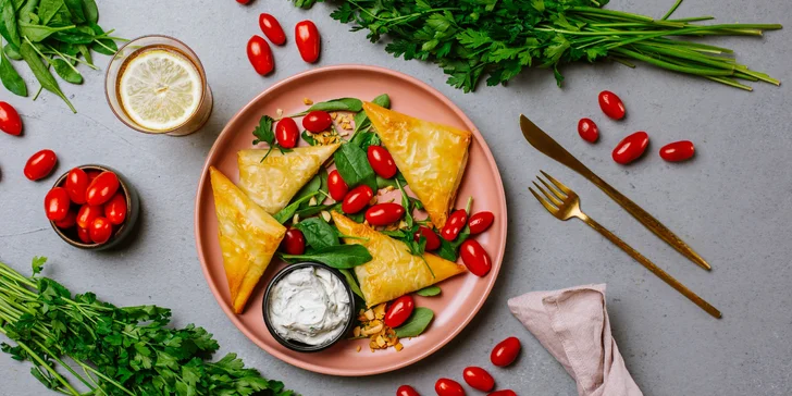 Krabičková strava na 3 dny: 2000 kcal, 3 nebo 5 jídel, masové i vege jídlo, rozvoz po Praze i okolí