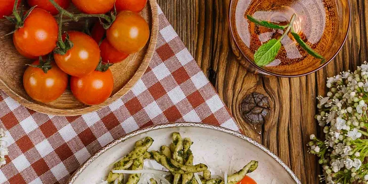 Krabičková strava na 3 dny: 2000 kcal, 3 nebo 5 jídel, masové i vege jídlo, rozvoz po Praze i okolí