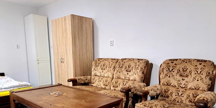 Statek nedaleko Červené Lhoty: pobyt až pro 6 osob, sauna i péče o koně