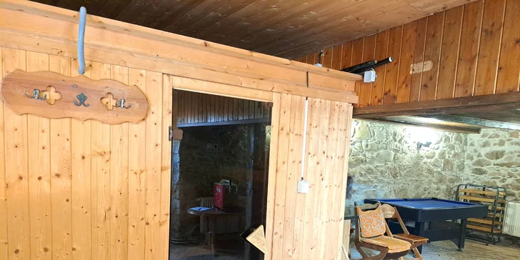 Statek nedaleko Červené Lhoty: pobyt až pro 6 osob, sauna i péče o koně