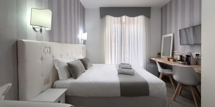 Hotel v centru Říma: 1,7 km od Pantheonu a 2,2 km od Fontány di Trevi, snídaně s čerstvými croissanty na pokoji