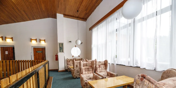 Dovolená v CHKO Jeseníky: pobyt se snídaní či polopenzí, bazén a sauna