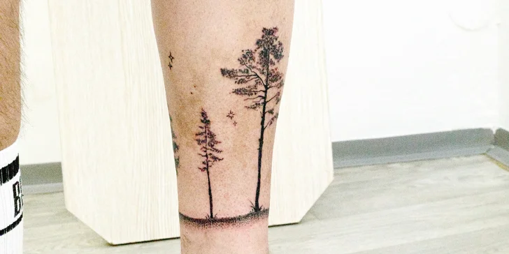 Nové velké tetování černou barvou nebo barevné o rozměru až 20 × 20 cm