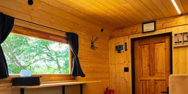 Romantické dobrodružství ve stylové maringotce nedaleko CHKO Brdy