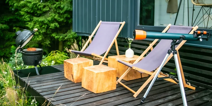 Nádherný tiny house v Jizerkách: koupelna, vybavená kuchyně, snídaňová bedýnka, terasa a klid