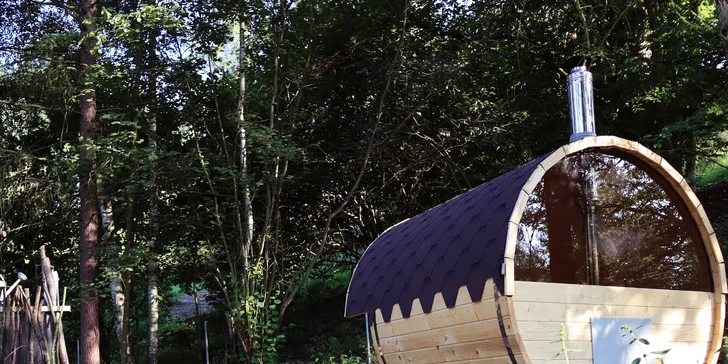 Glamping: zrelaxujte v mongolské jurtě s otevřeným výhledem na noční oblohu, až pro 3 osoby, vč. snídaně
