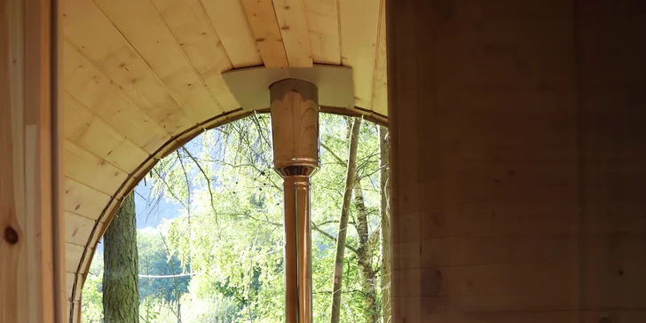 Glamping: zrelaxujte v mongolské jurtě s otevřeným výhledem na noční oblohu, až pro 3 osoby, vč. snídaně