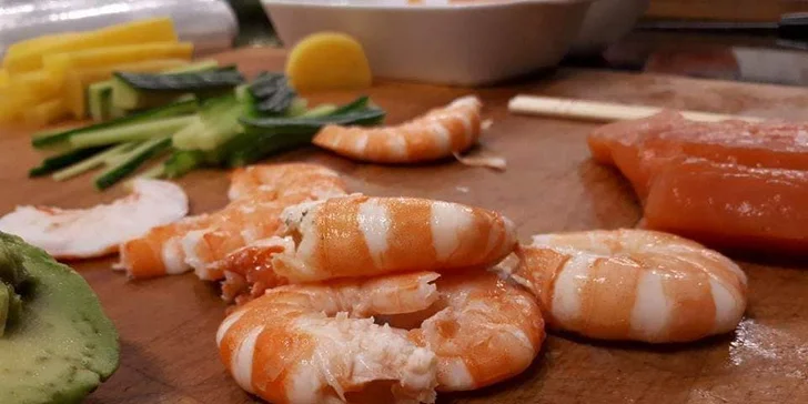 Kurz vaření 3 pokrmů: hovězí Sloppy Jou, máslové kuře i lilek s krevetami
