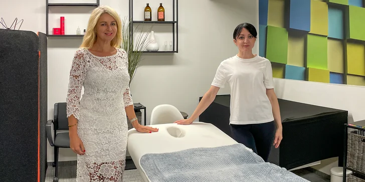 60minutová masáž dle výběru: celotělová, nohou či zad i liftingová masáž obličeje
