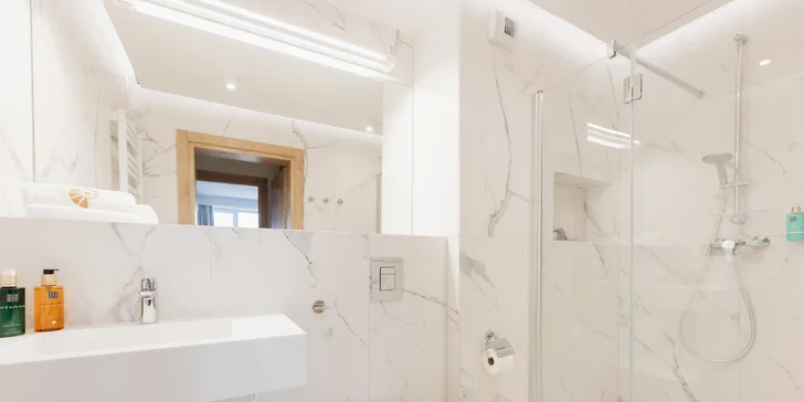 Pobyt v krásném novém hotelu přímo u písčité pláže Baltu s polopenzí