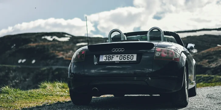 Road trip kabrioletem na 1 až 14 dní: pronájem nadupaného Audi TT s nájezdem až 2800 km