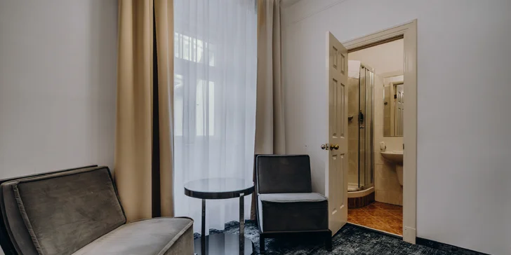 Pobyt v Karlových Varech: snídaně, sleva do restaurace i jízda kočárem