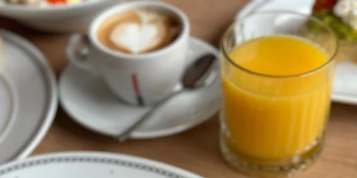 Pobyt v Karlových Varech: snídaně, sleva do restaurace i jízda kočárem