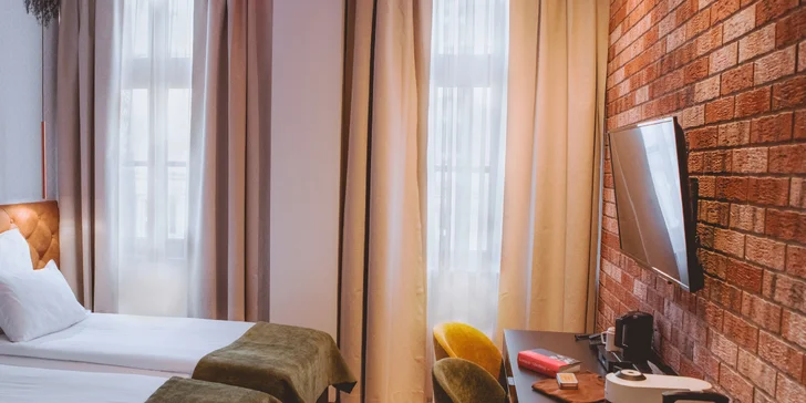 4* hotel v centru Katovic: snídaně, polopenze i pobyt s privátním wellness a masáží
