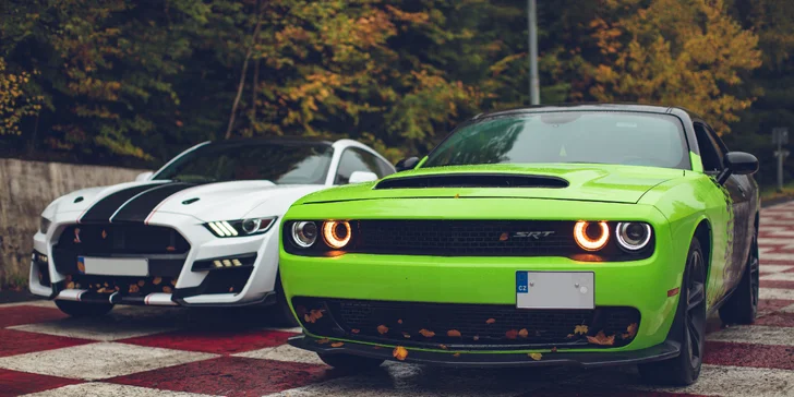 Dodge Challenger nebo Ford Mustang s pevnou střechou či cabrio: až 180 min. jízdy