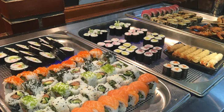 2hod. obědové all you can eat plné asijských specialit v centru Prahy