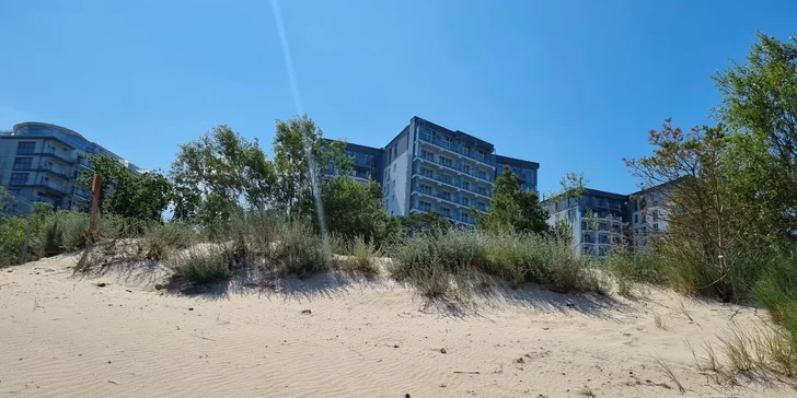 Pobyt v krásném novém hotelu přímo u písčité pláže Baltu s polopenzí