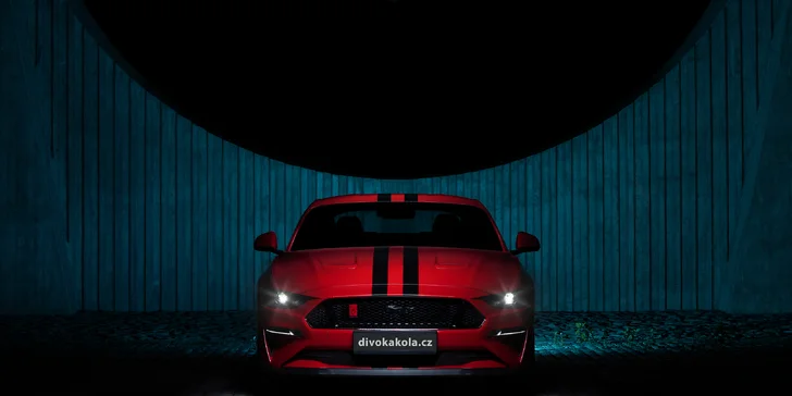 Nezapomenutelný zážitek: jízda nebo pronájem legendárního Fordu Mustang 5.0 V8 Coyote
