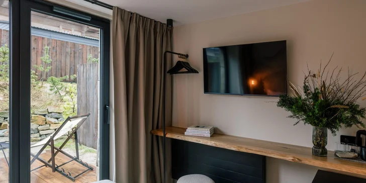 Odpočiňte si uprostřed přírody: luxusní boutique resort se snídaní a wellness u Tatranského národního parku