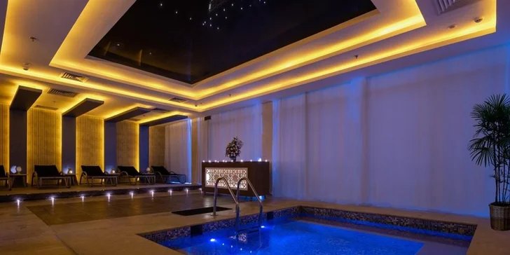 Egypt all inclusive vč. letenky: hotel Pickalbatros - Albatros Sea World Marsa Alam***** s aquaparkem