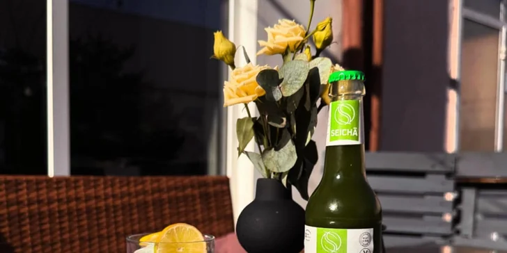 Voucher v ceně 300-600 Kč na kávu, limonádu, kakao i dezerty v kavárně Art Dezerty