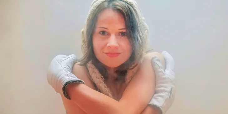 Mrazivá terapie: vstup do kryokomory a následné pohybové cvičení