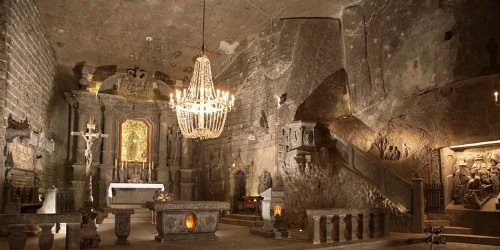 Adventní zájezd do Krakova: hotel se snídaní, doprava i prohlídka památek