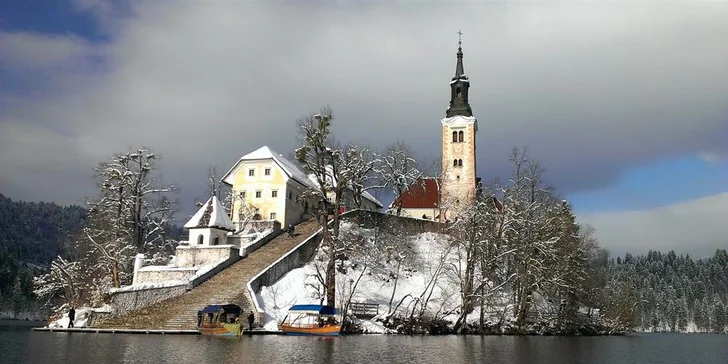 Adventní zájezd do Slovinska: autobusem na 1 noc vč. snídaně, Lublaň, Kranj i Bled