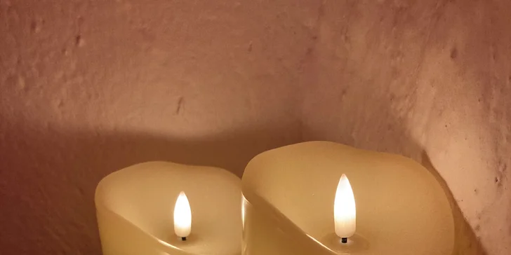 Masáž zad, masáž tělovými svícemi či havajská Lomi Lomi v Horních Měcholupech