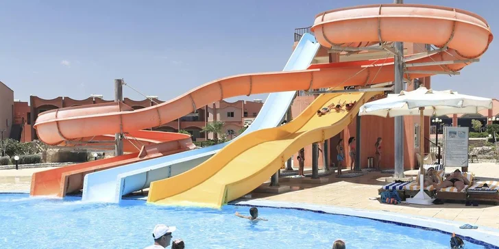 Letecky do Egypta: 4* Hotel Three Corners Happy Life Resort přímo u pláže, all inclusive