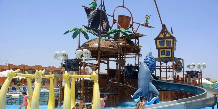 Letecky do Egypta: 4* Hotel Three Corners Happy Life Resort přímo u pláže, all inclusive