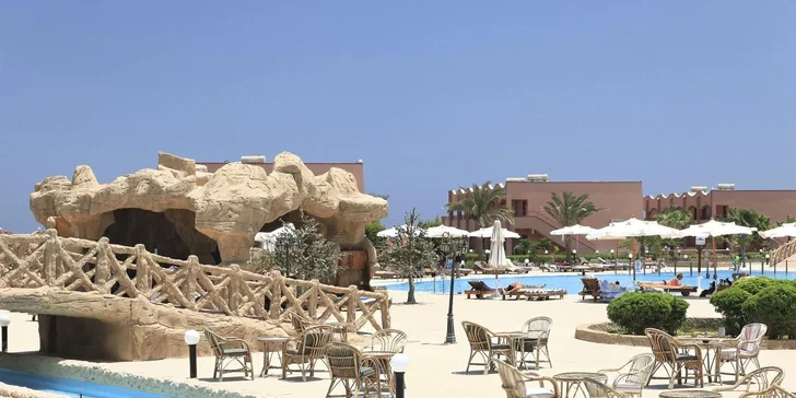 Letecky do Egypta: 4* Hotel Three Corners Happy Life Resort přímo u pláže, all inclusive