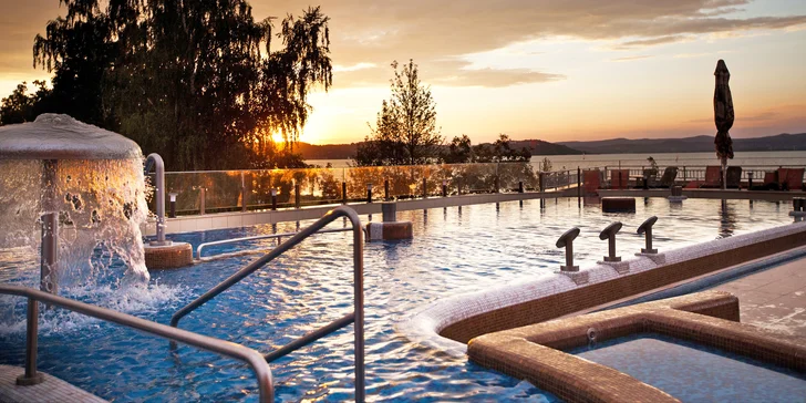 4* wellness hotel přímo u Balatonu: polopenze, pobyt pro dítě do 11,9 let zdarma i bonusová noc