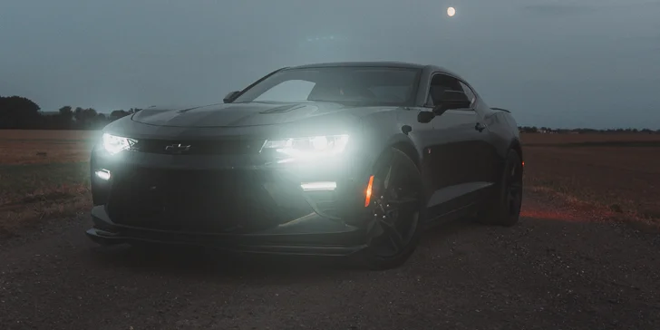Nadupaný Chevrolet Camaro 6. 2. V8 SS: spolujízda, řízení i pronájem