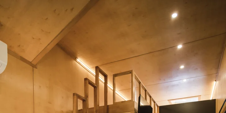 Tatranská Štrba: tiny house v areálu 4* hotelu, polopenze a wellness, děti do 11,9 let zdarma
