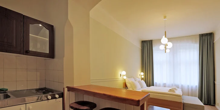 Hotel v centru Karlových Varů: 15 min. pěšky od Mlýnské kolonády, 10 min. od Dvořákových sadů