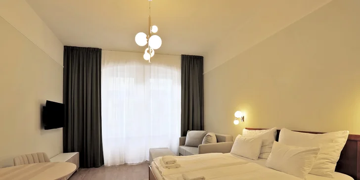 Hotel v centru Karlových Varů: 15 min. pěšky od Mlýnské kolonády, 10 min. od Dvořákových sadů