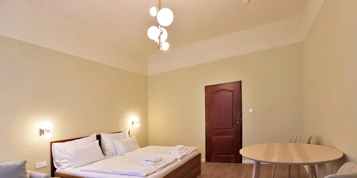 Hotel v centru Karlových Varů: 15 min. pěšky od Mlýnské kolonády, 10 min. od Dvořákových sadů