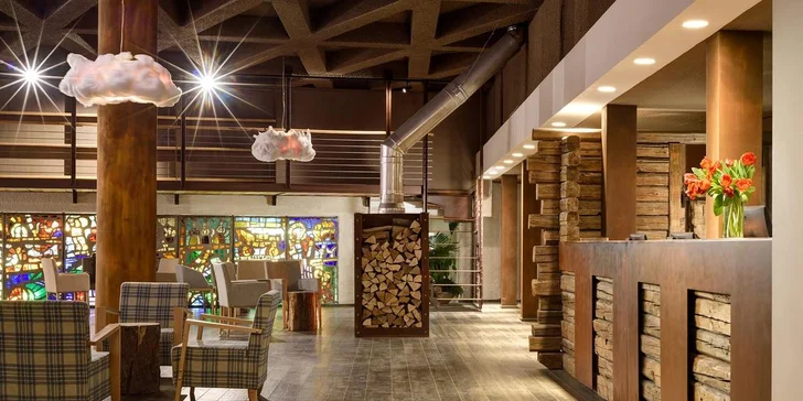Zimní dovolená v Itálii: hotel přímo na svahu ve skiareálu Pila, polopenze a wellness