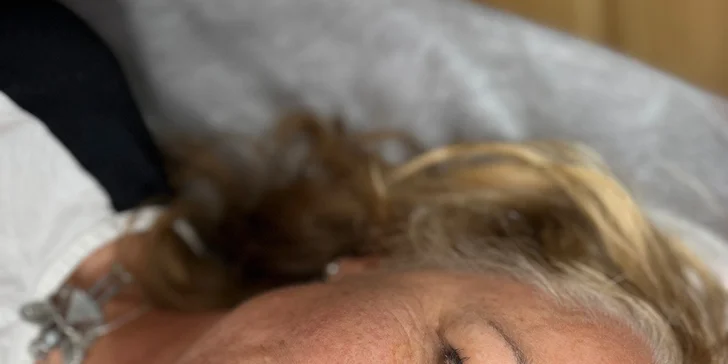 Permanentní make-up: microblading obočí i rty technikou Aquarelle